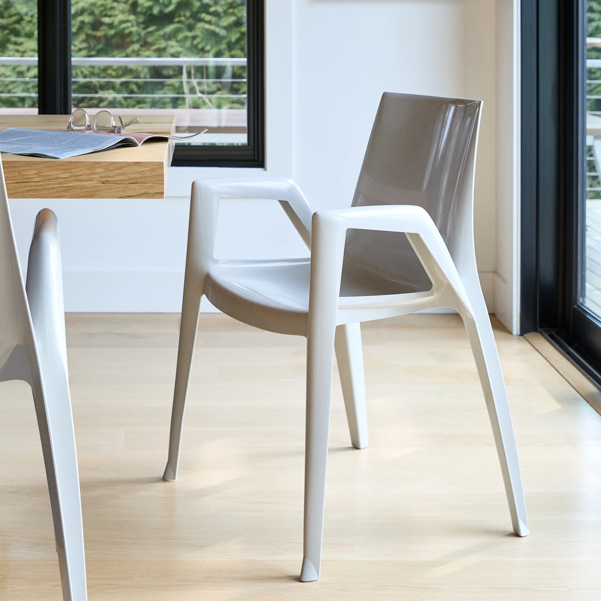 ArcoBellini Stacking Chair from Heller - Gray Pearl - Image 2