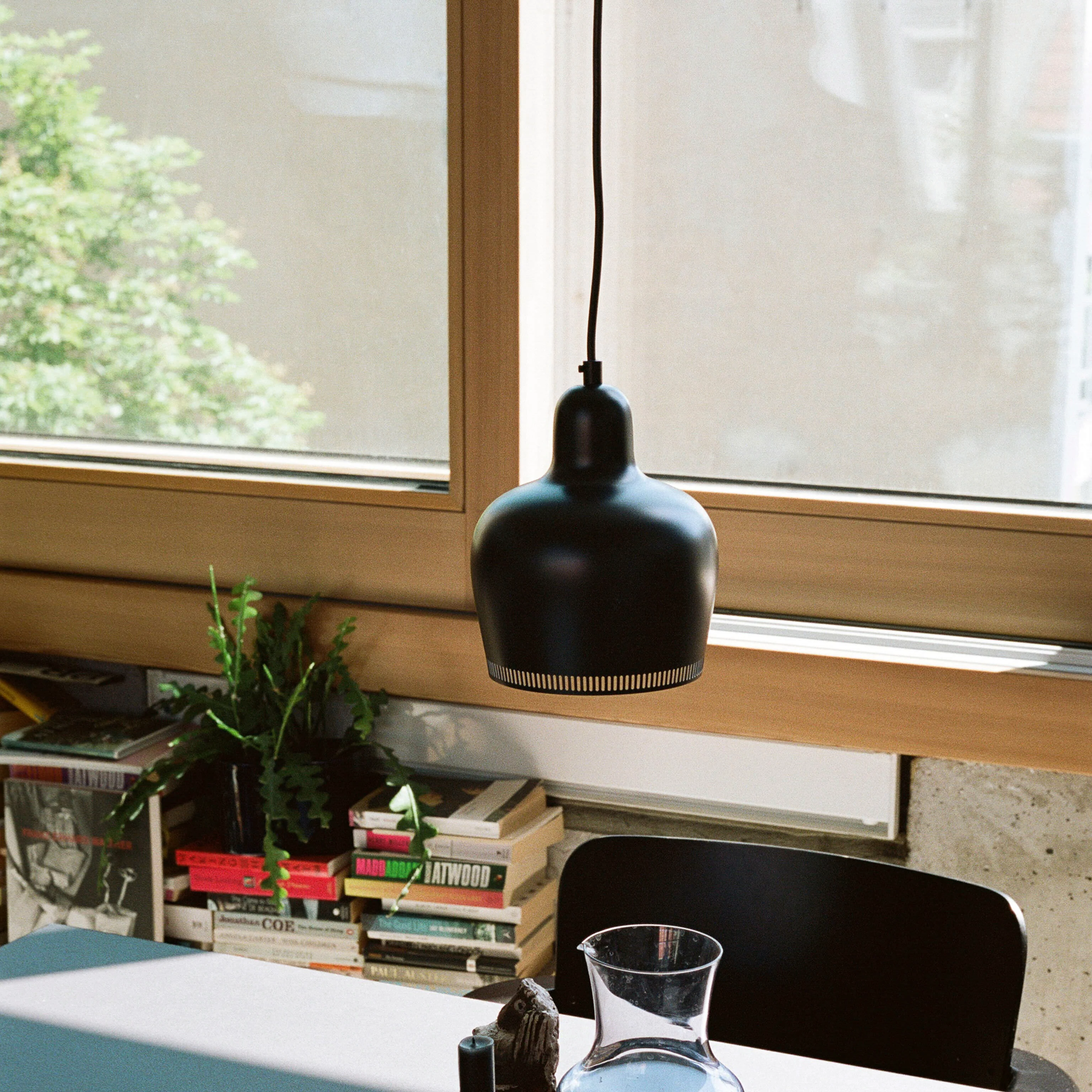 Artek Aalto Golden Bell A330S Pendant Light - Black - Image 2