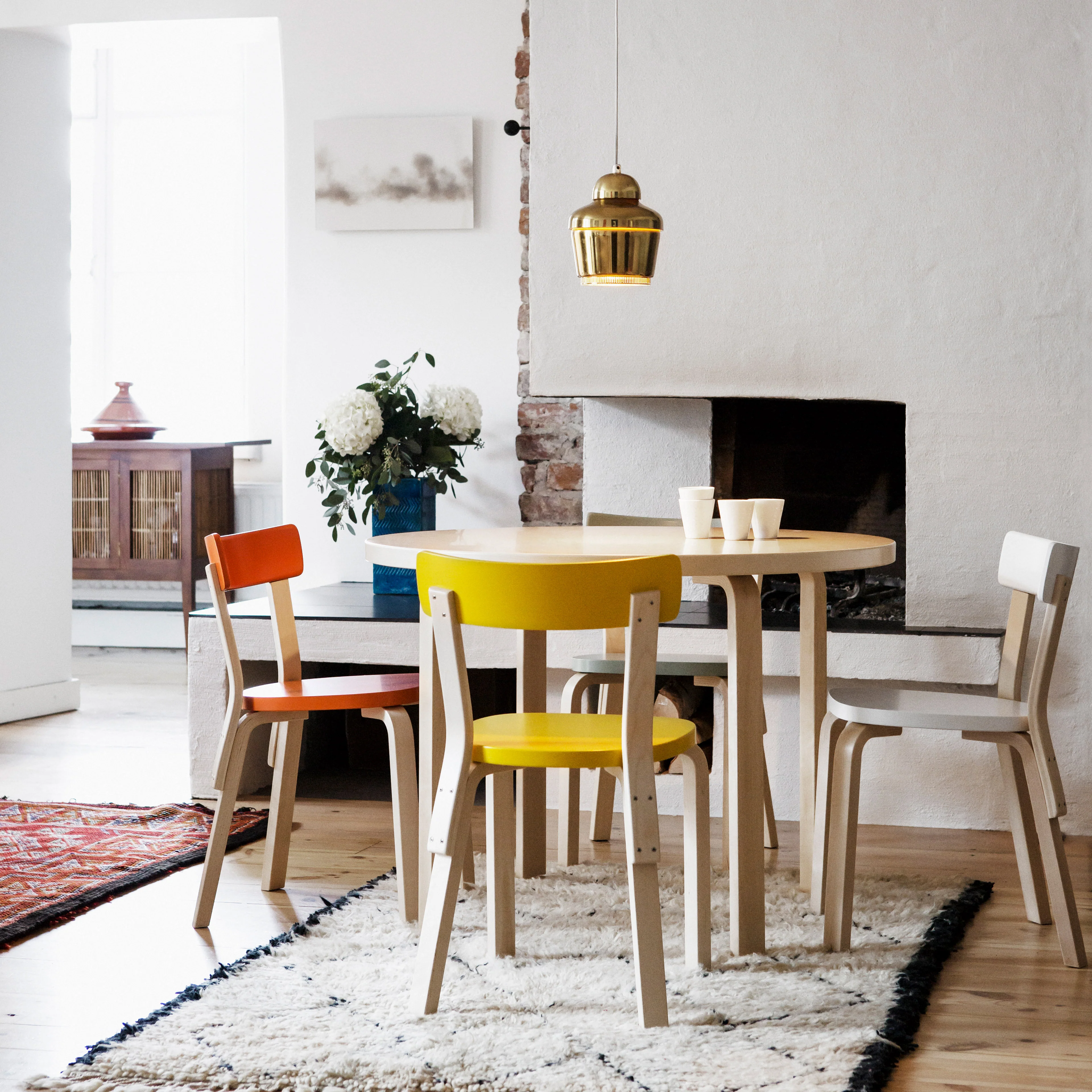 Artek Aalto Round Table 90A - Birch - Image 18