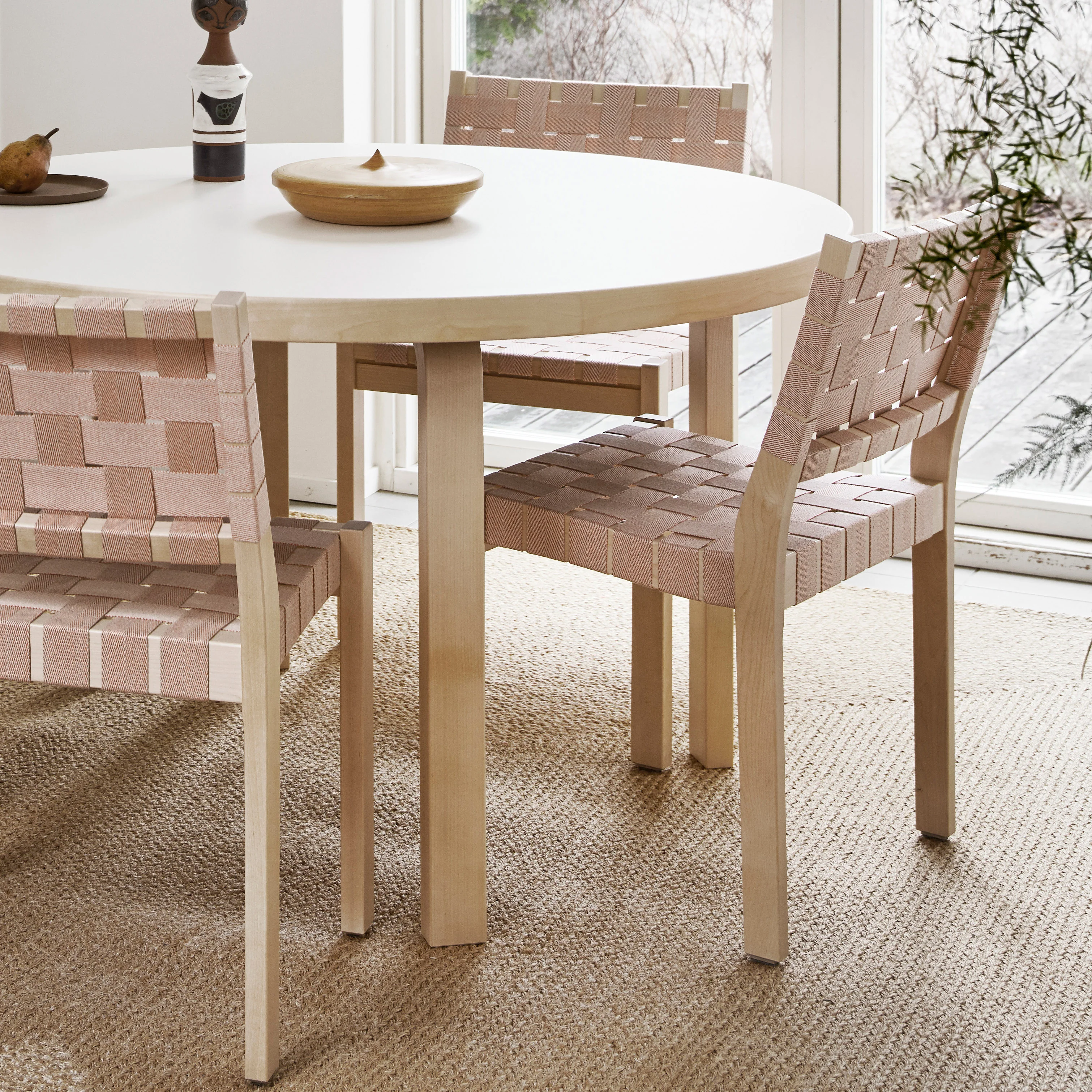 Artek Aalto Stackable Chair 611 - Red - Image 3