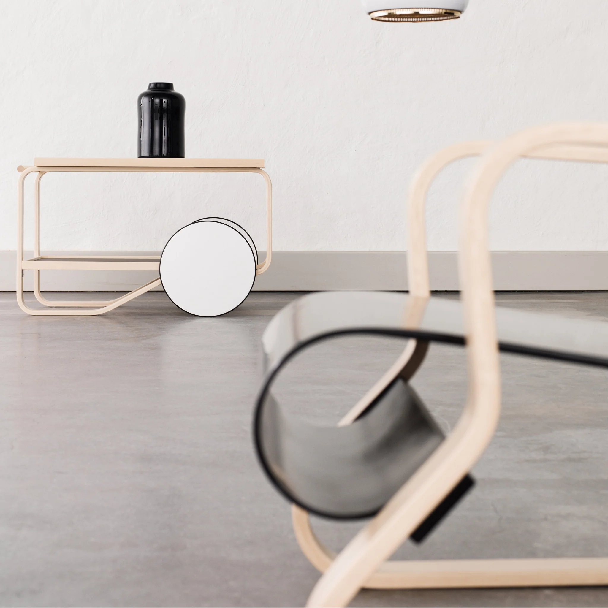 Artek Aalto Tea Trolley 901 - White/ Birch - Image 3