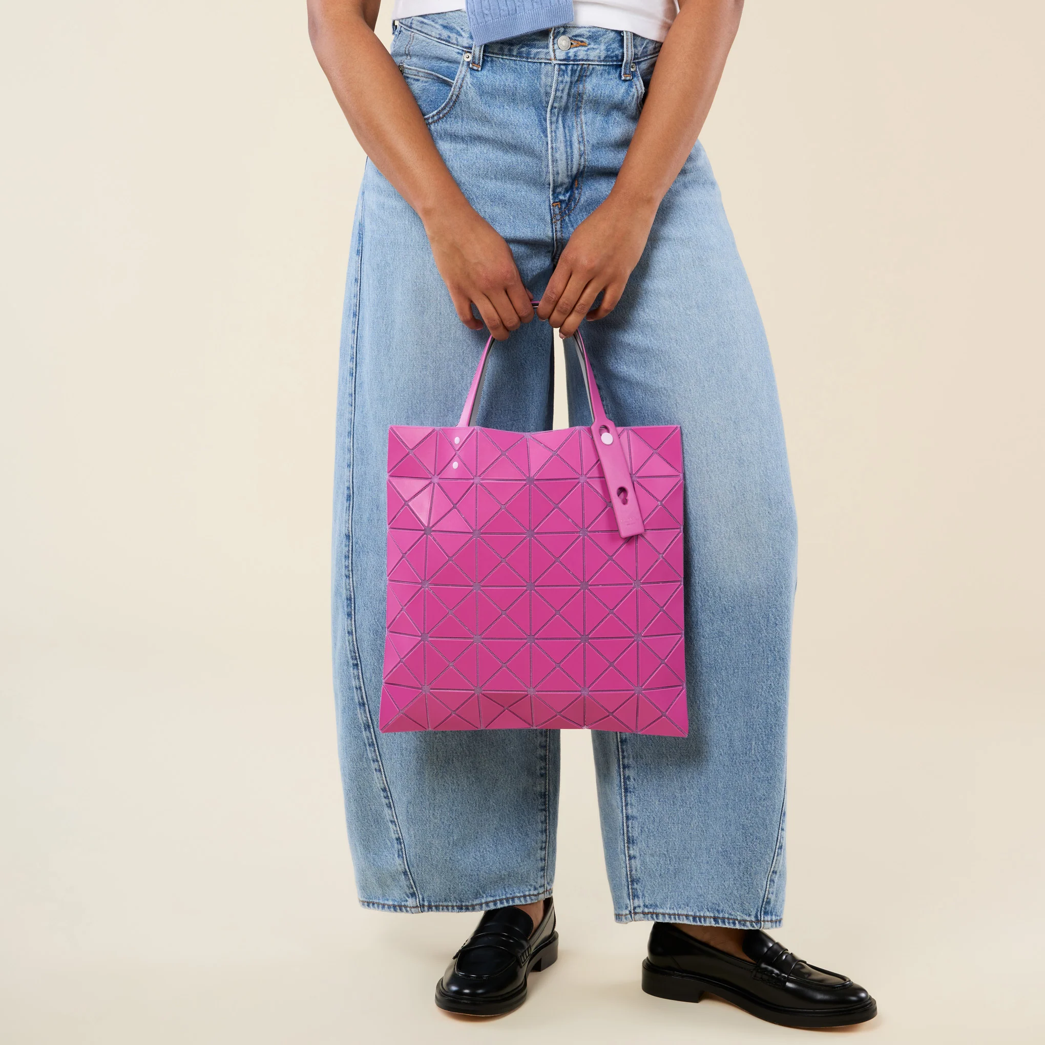 BAO BAO ISSEY MIYAKE Lucent Tote Bag - Magenta/ Light Magenta - Image 7