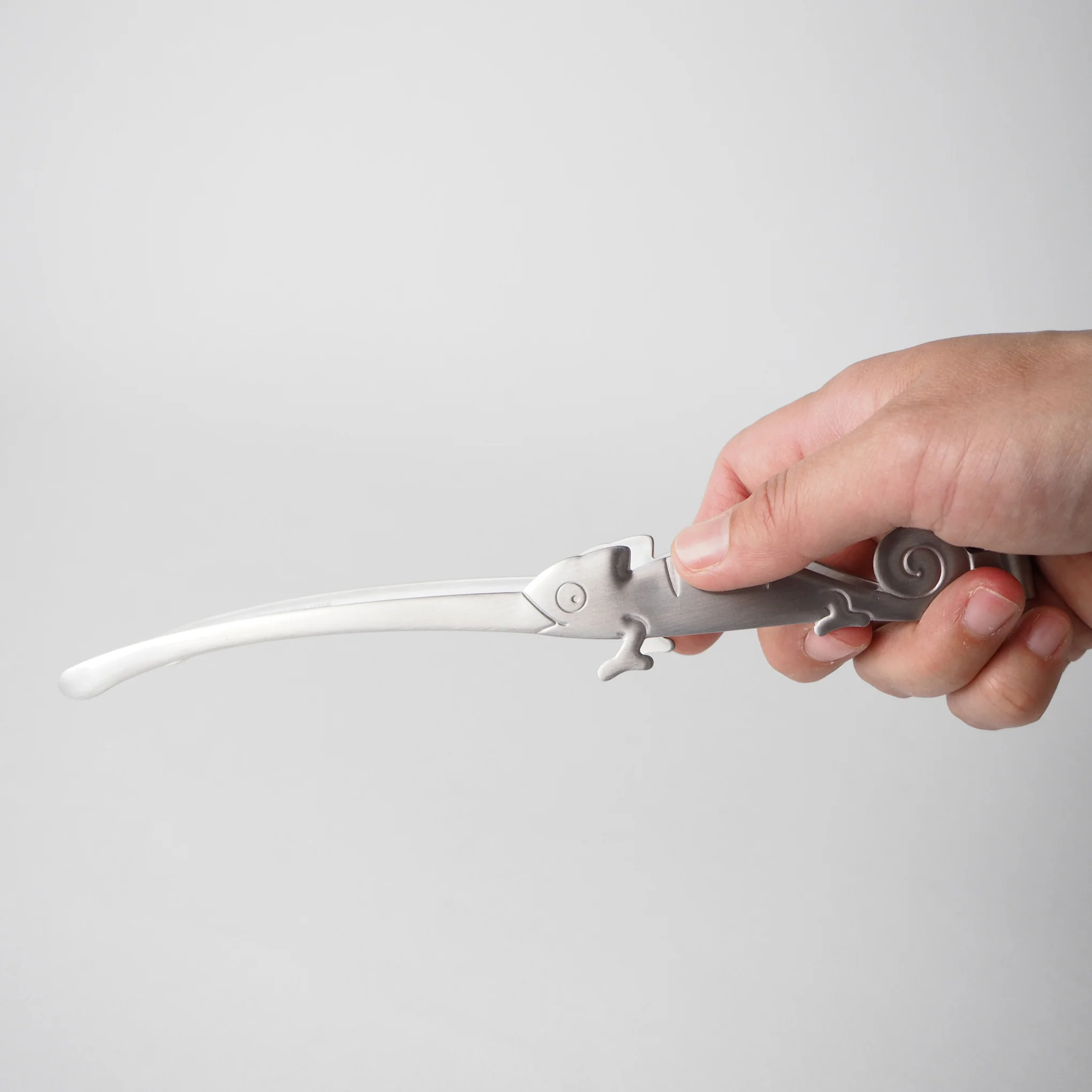 Chameleon Tongs - Image 3