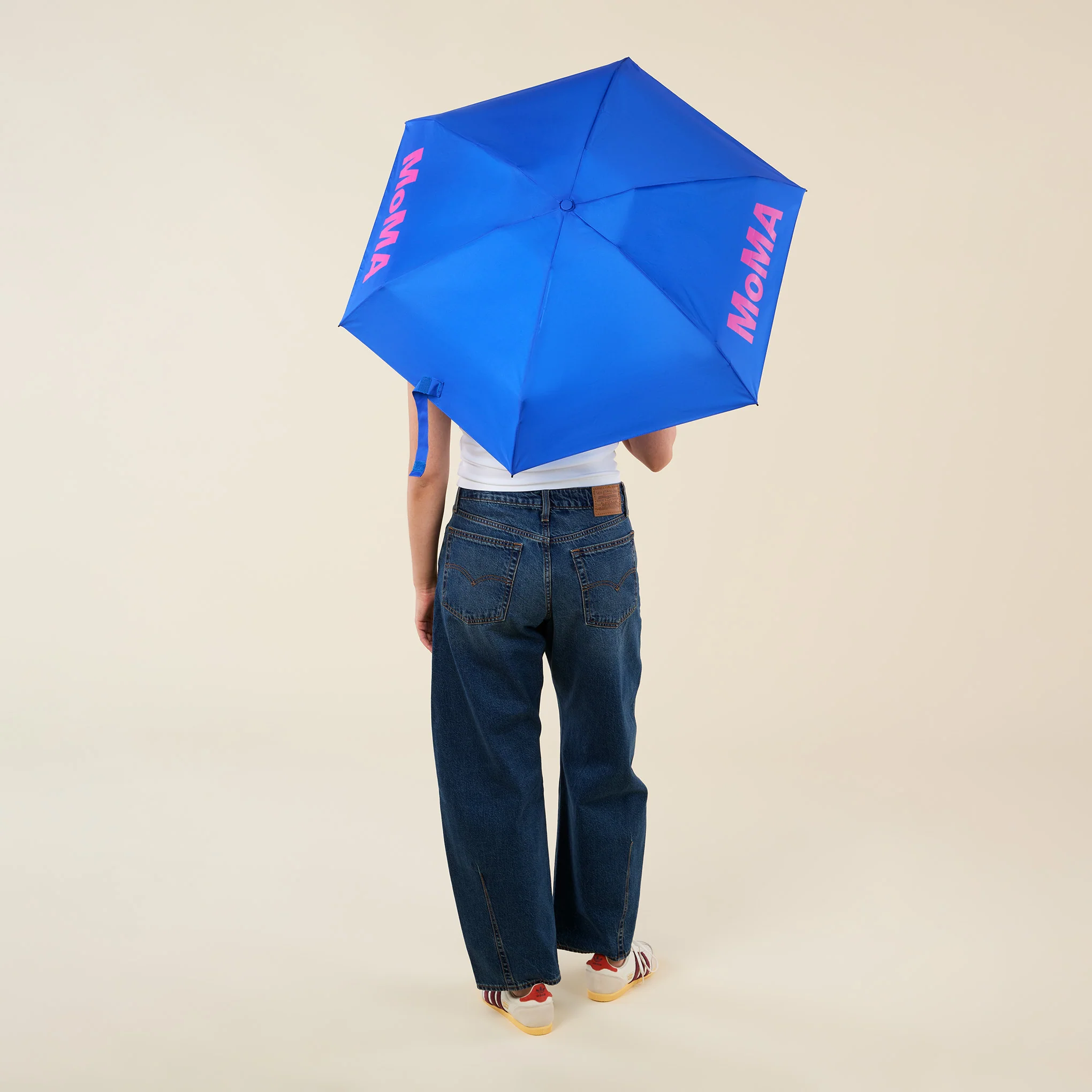 Colorful MoMA Umbrella - Navy/ Fuchsia - Image 5