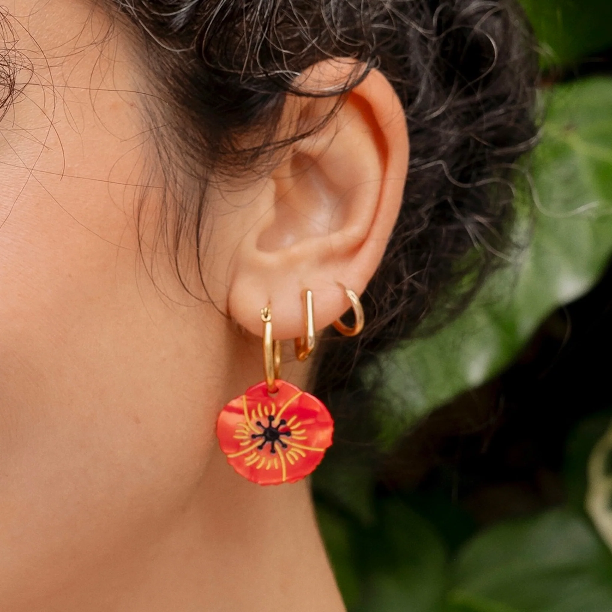 Coucou Suzette Flower Hoop Earrings - Poppy - Image 2