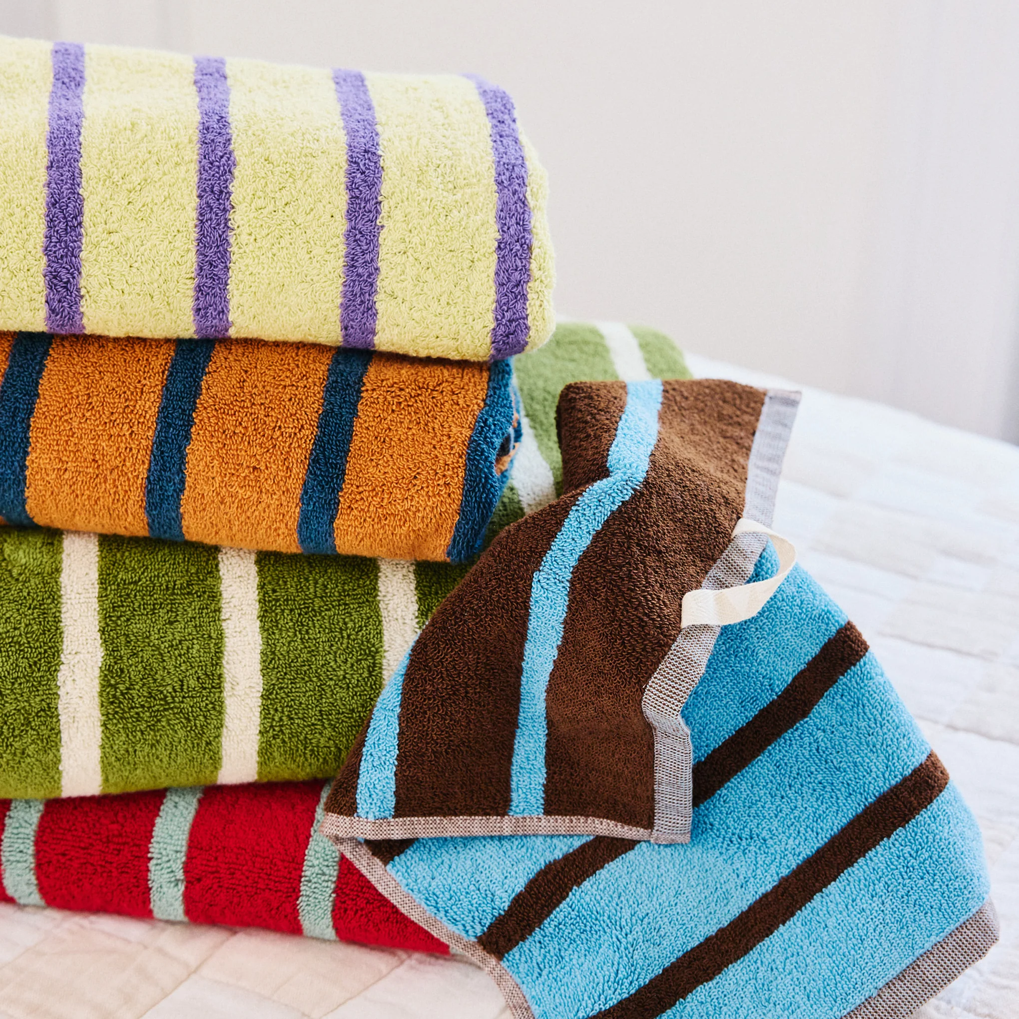 Dusen Dusen Bird Striped Cotton Towel - Goldfinch - Image 2