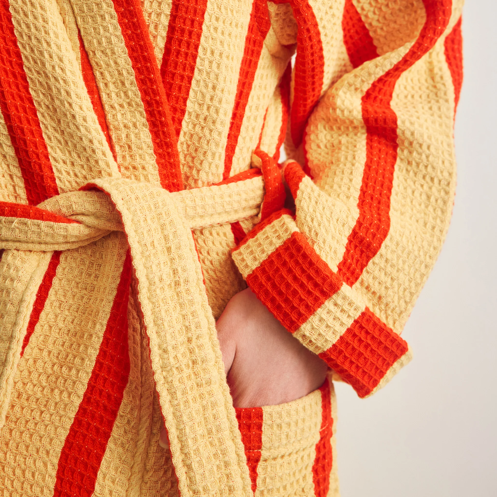 Dusen Dusen Striped Waffle Cotton Bathrobe - Red Stripe - Image 5