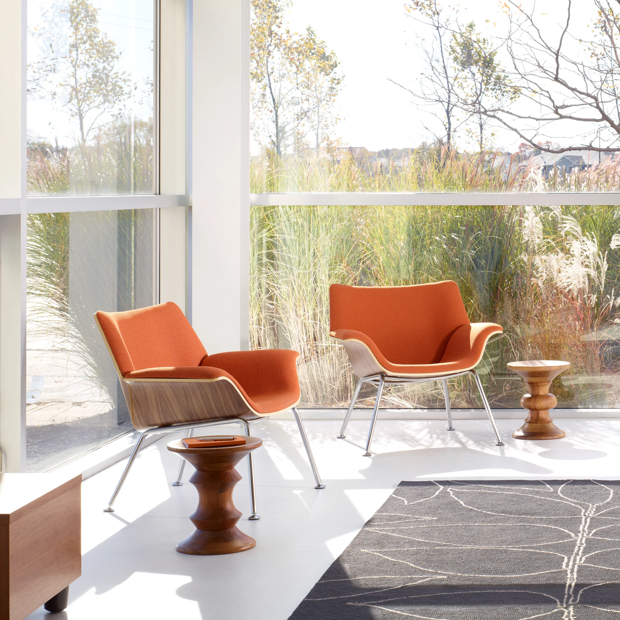 Eames® C Stool from Herman Miller - Ebony - Image 2