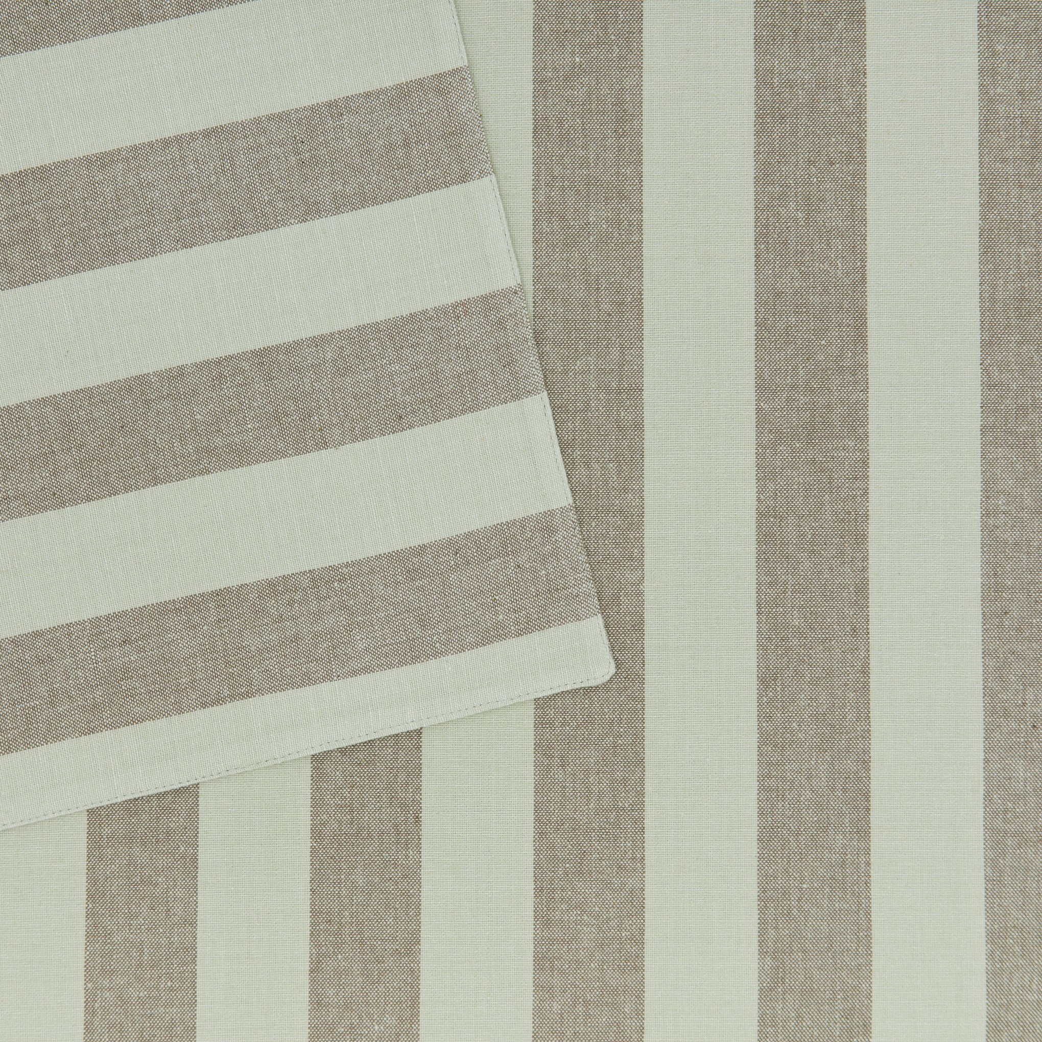 Essential Striped Table Linens - Set of 4 - Placemats S/4 - Image 5