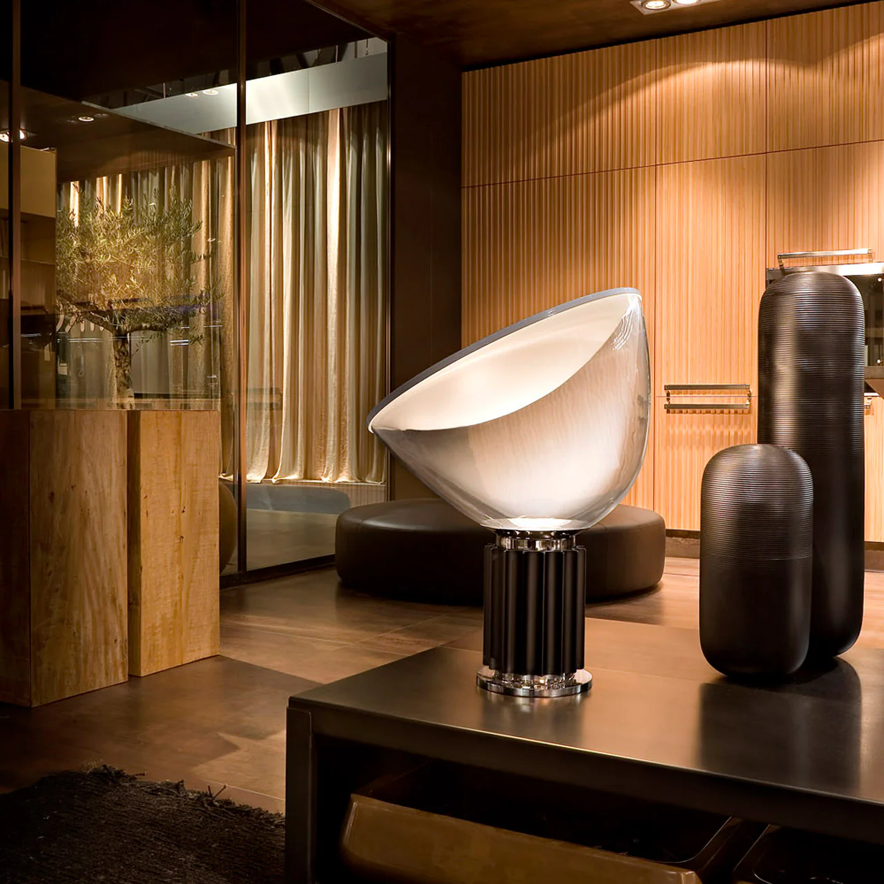 Flos Taccia LED Table Lamp - Large - Image 6
