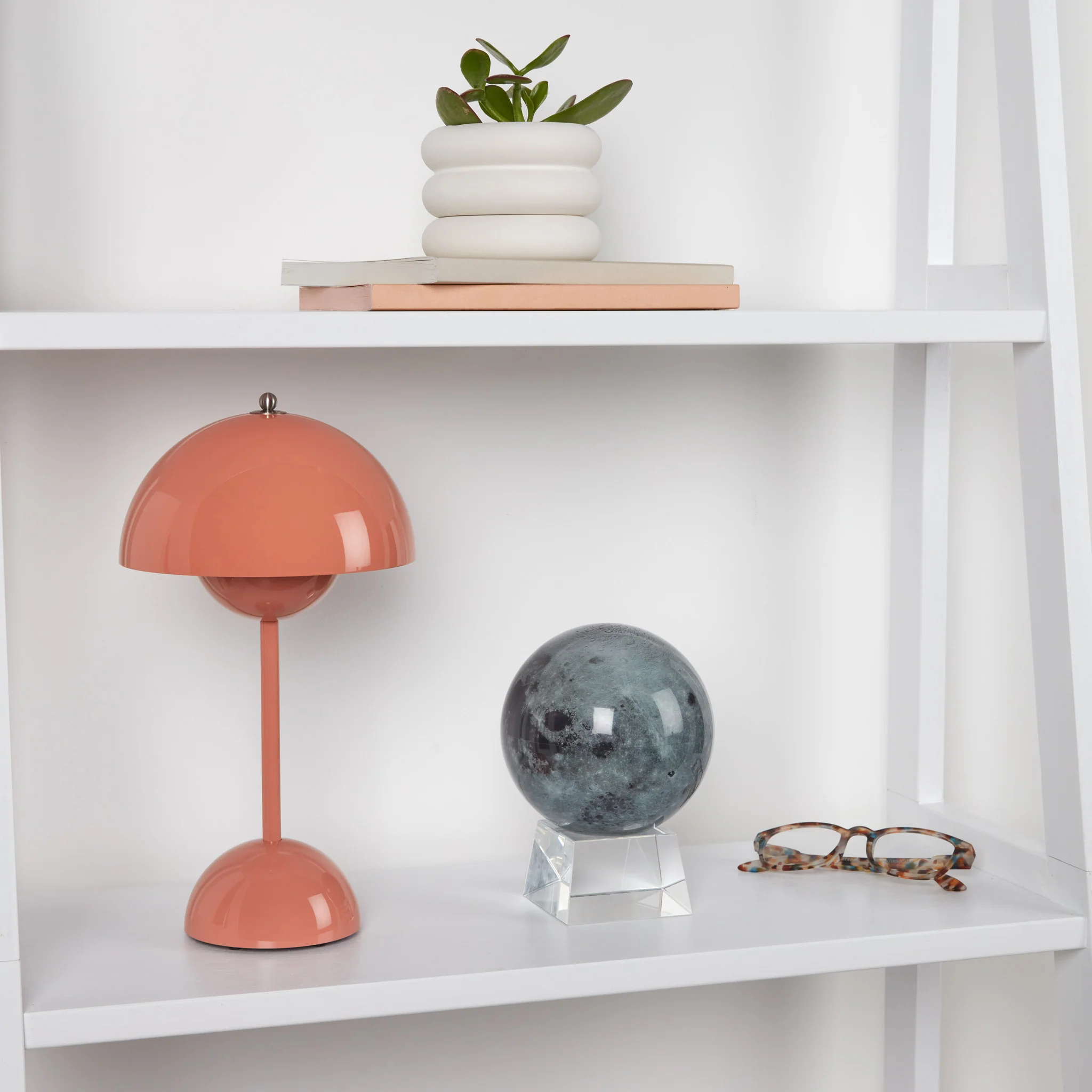 Flowerpot VP9 LED Portable Lamp - Signal Green - Image 5