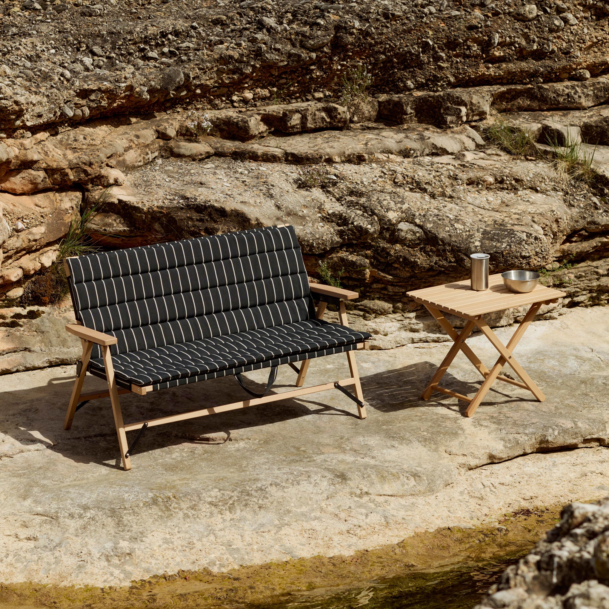 HAY Outdoor Market by Jasper Morrison Shop Folding Sofa - Black/ Beige - Image 2