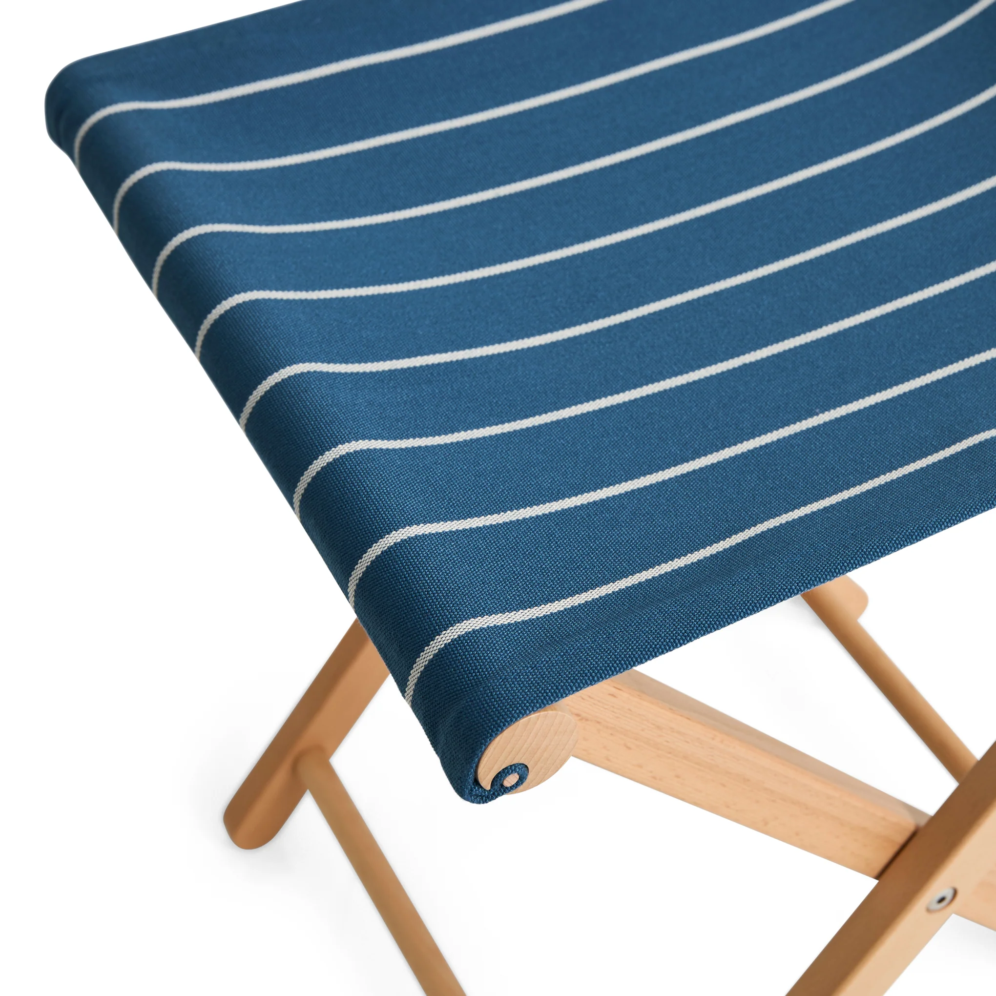 HAY Outdoor Market by Jasper Morrison Shop Folding Stool - Blue/ Beige - Image 5