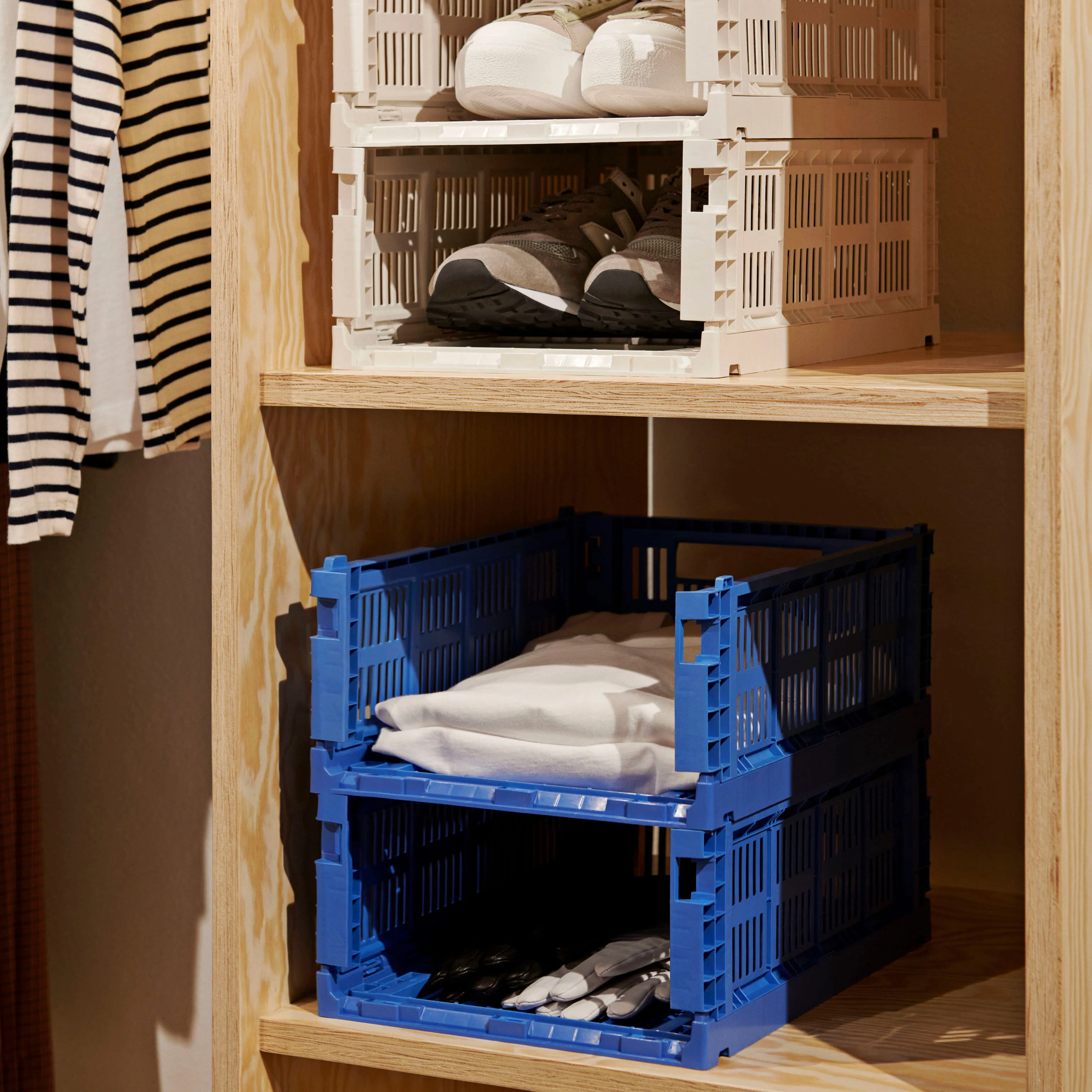 HAY Recycled Plastic Collapsible Color Crate - Lavender - Image 10