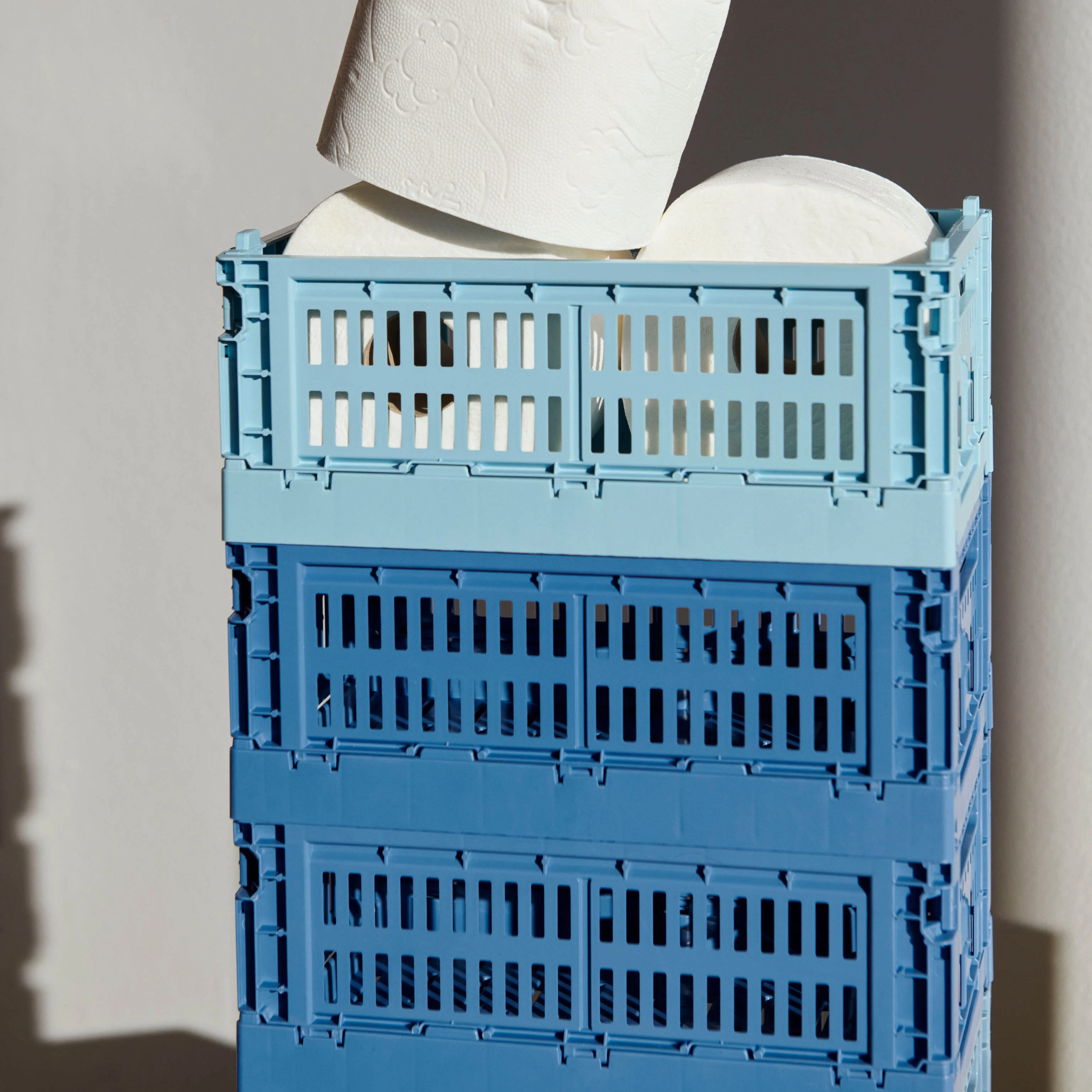 HAY Recycled Plastic Collapsible Color Crate - Lavender - Image 6