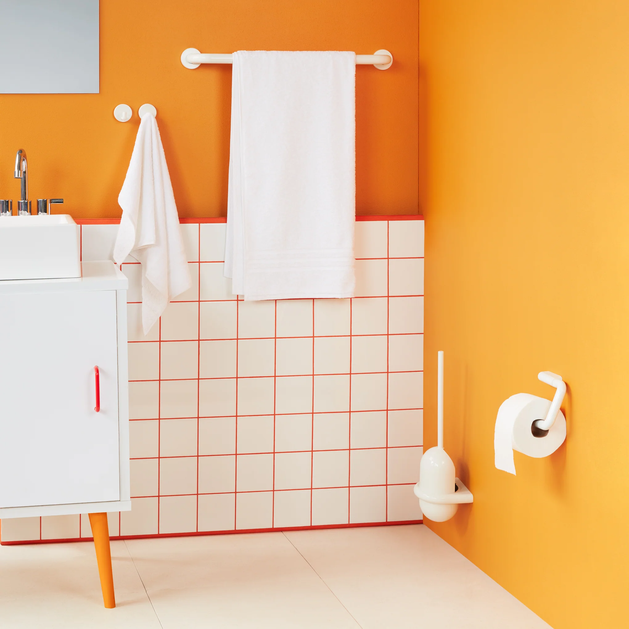 Hewi Toilet Paper Holder - White - Image 5