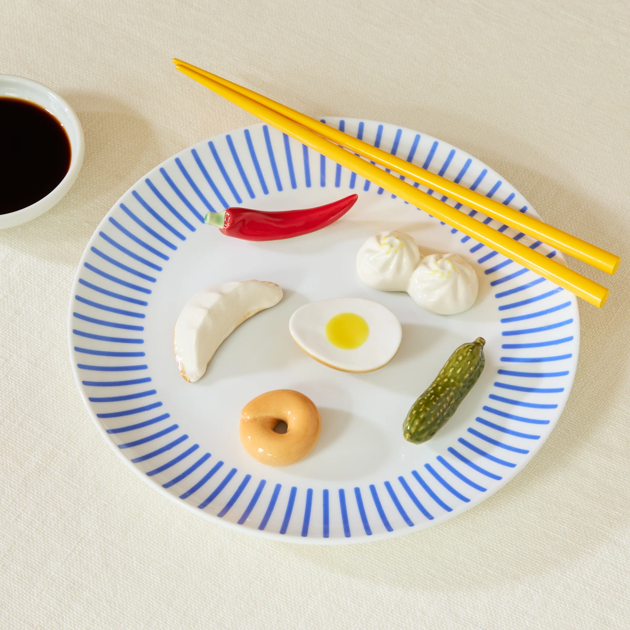 Japanese Ceramic Food Chopsticks Rest - Bagel - Image 2