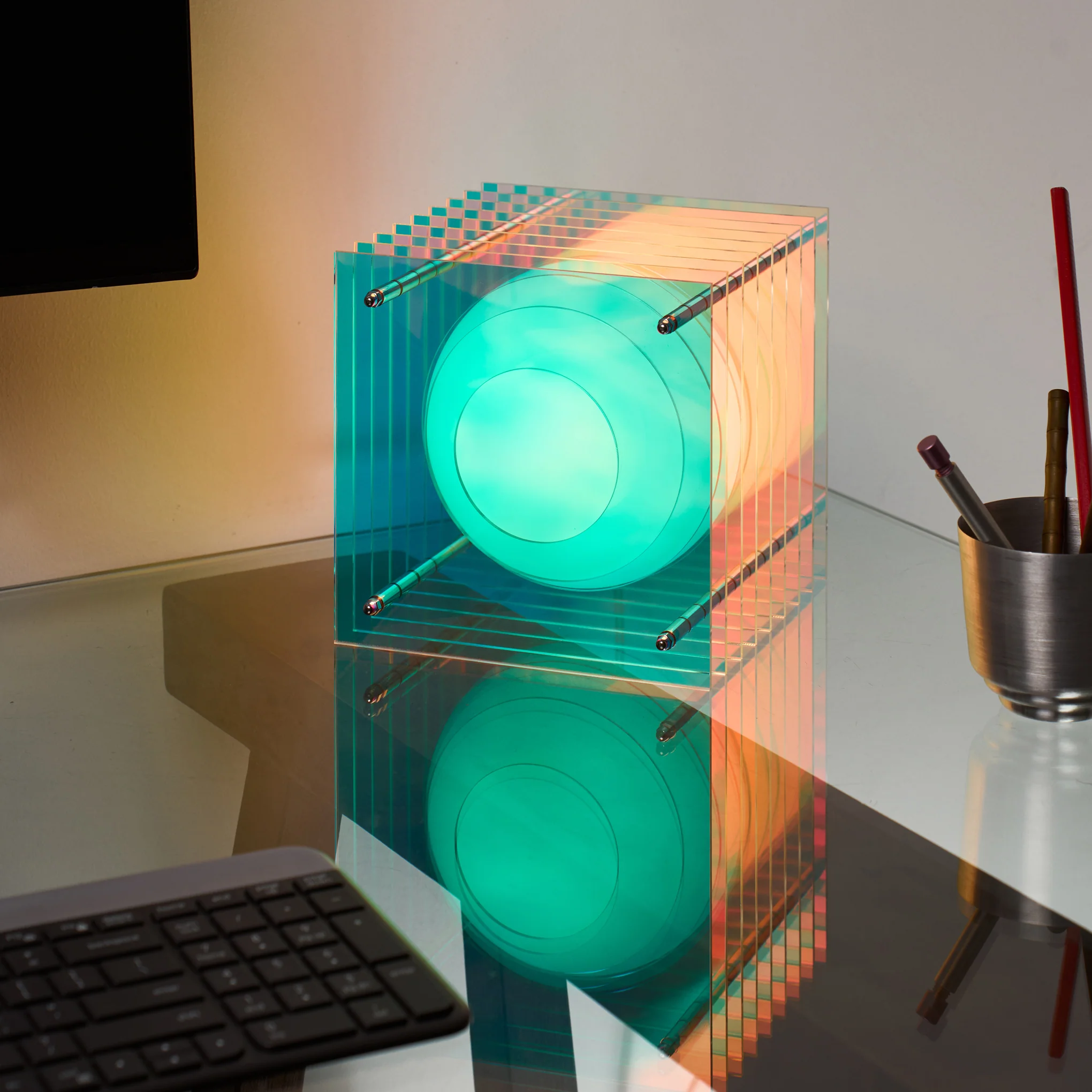 Lớp Layers Table Lamp - iridescent - Image 6