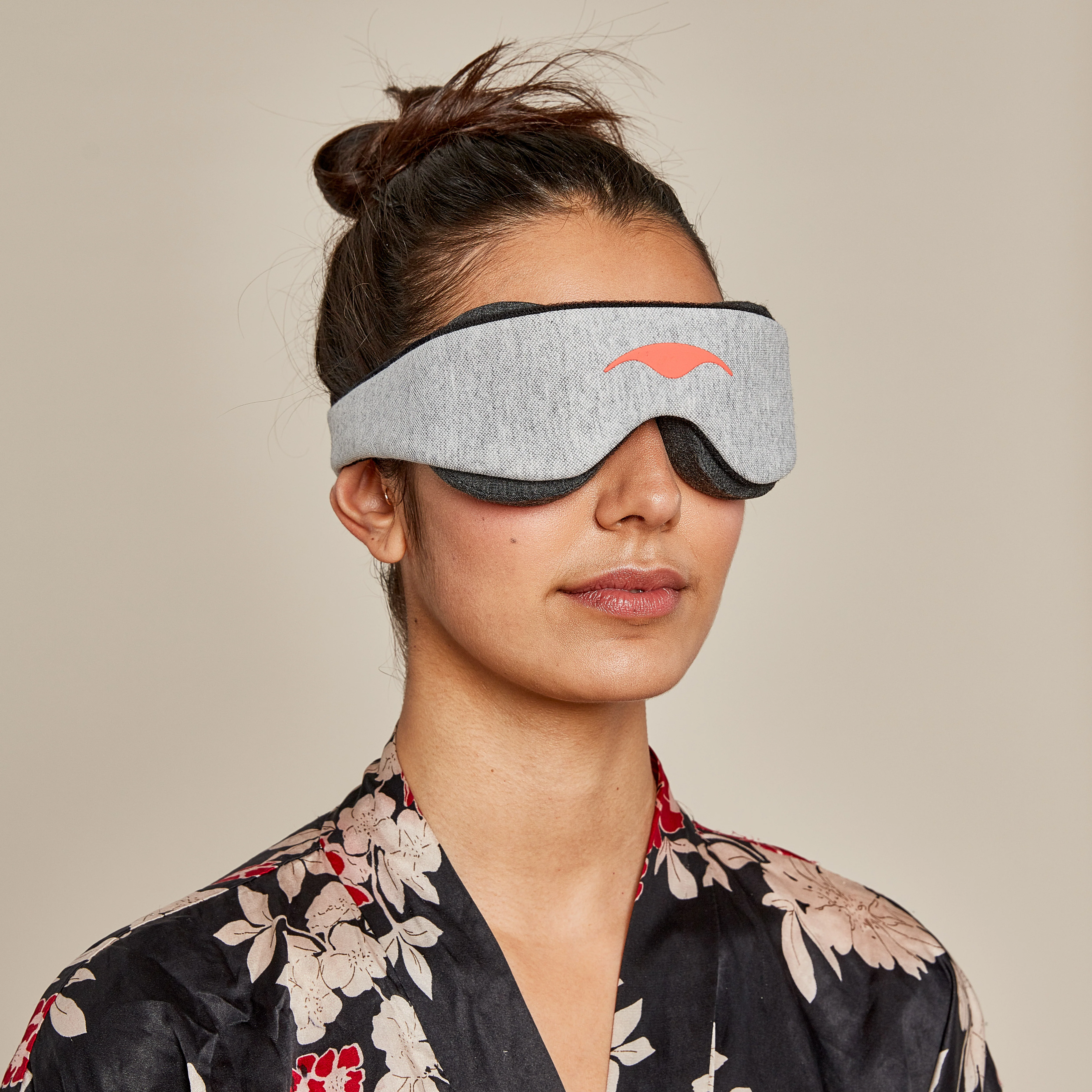 Manta Blackout Sleep Mask - Image 2