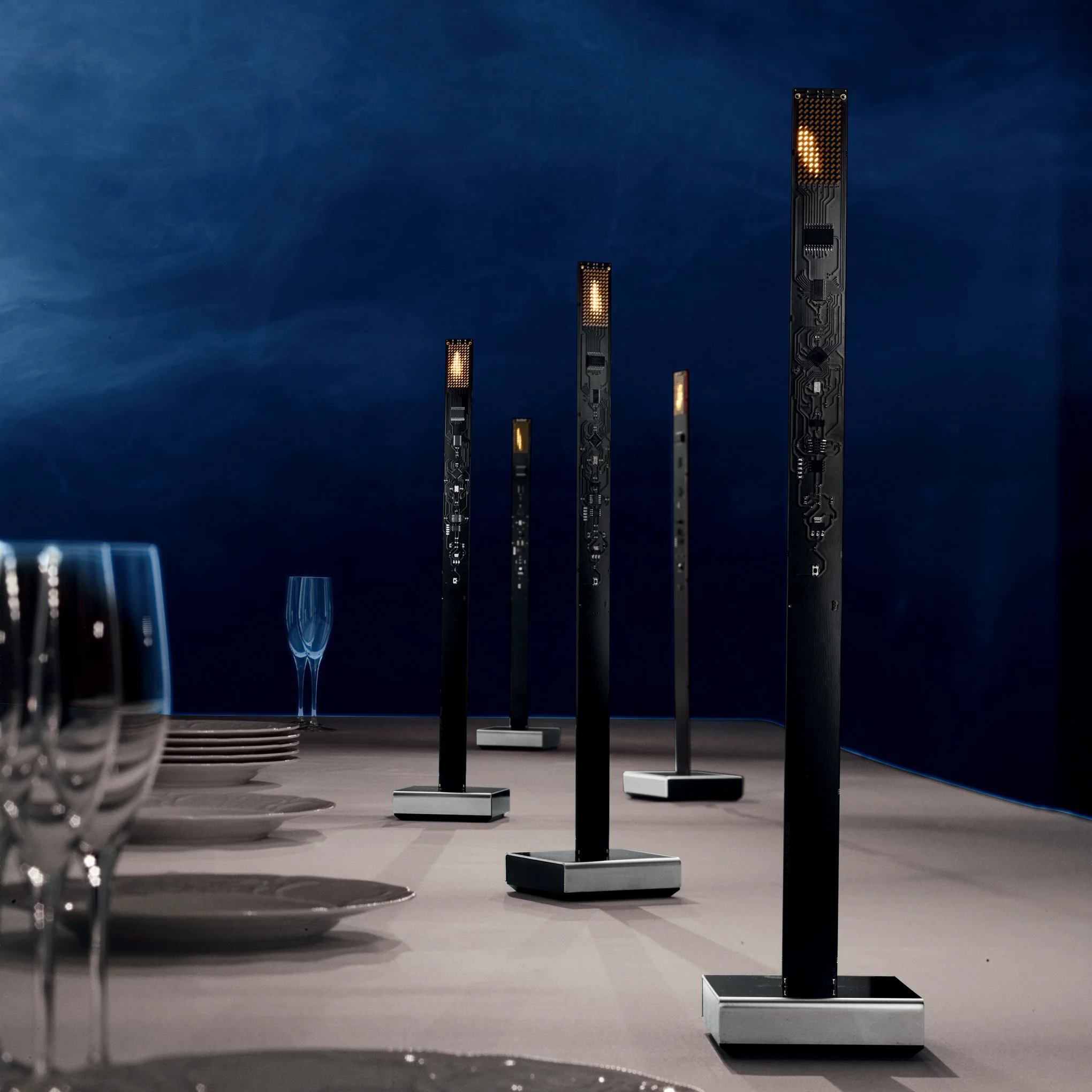 My New Flame Portable LED Lamp - Black - Image 2