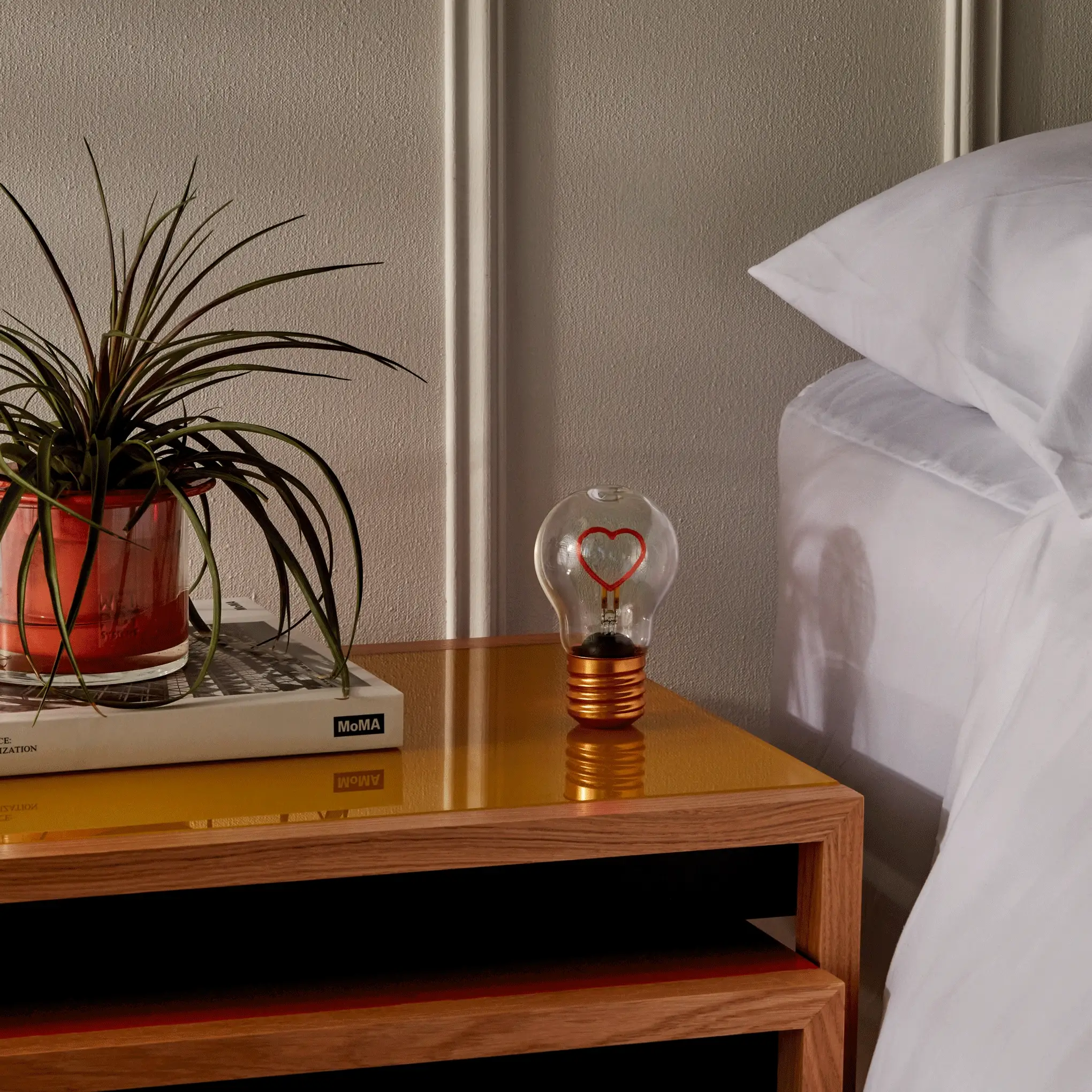 Rechargeable Bulb Light - Heart - Image 9