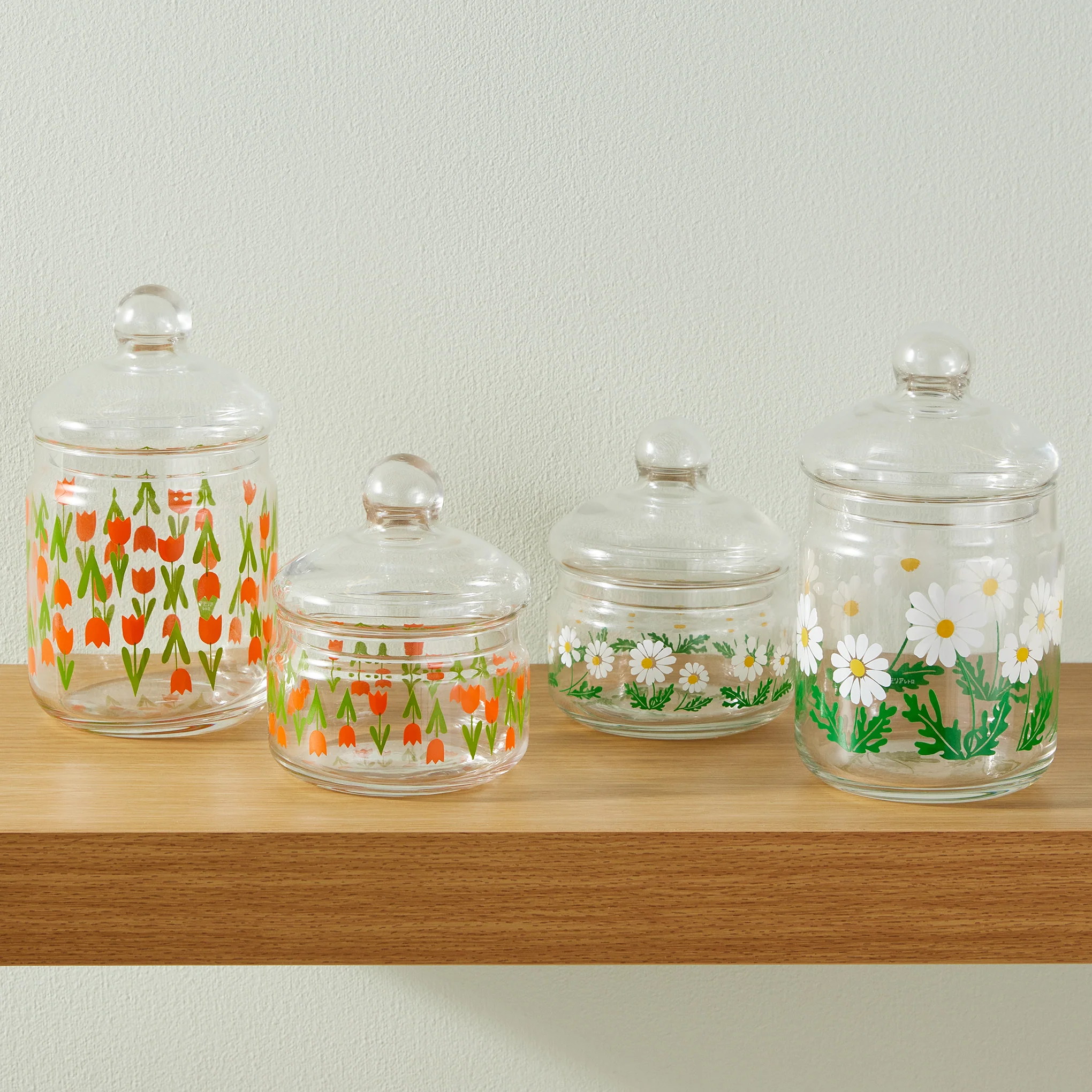 Retro Glass Jar with Lid - Growing Daisies - Image 9