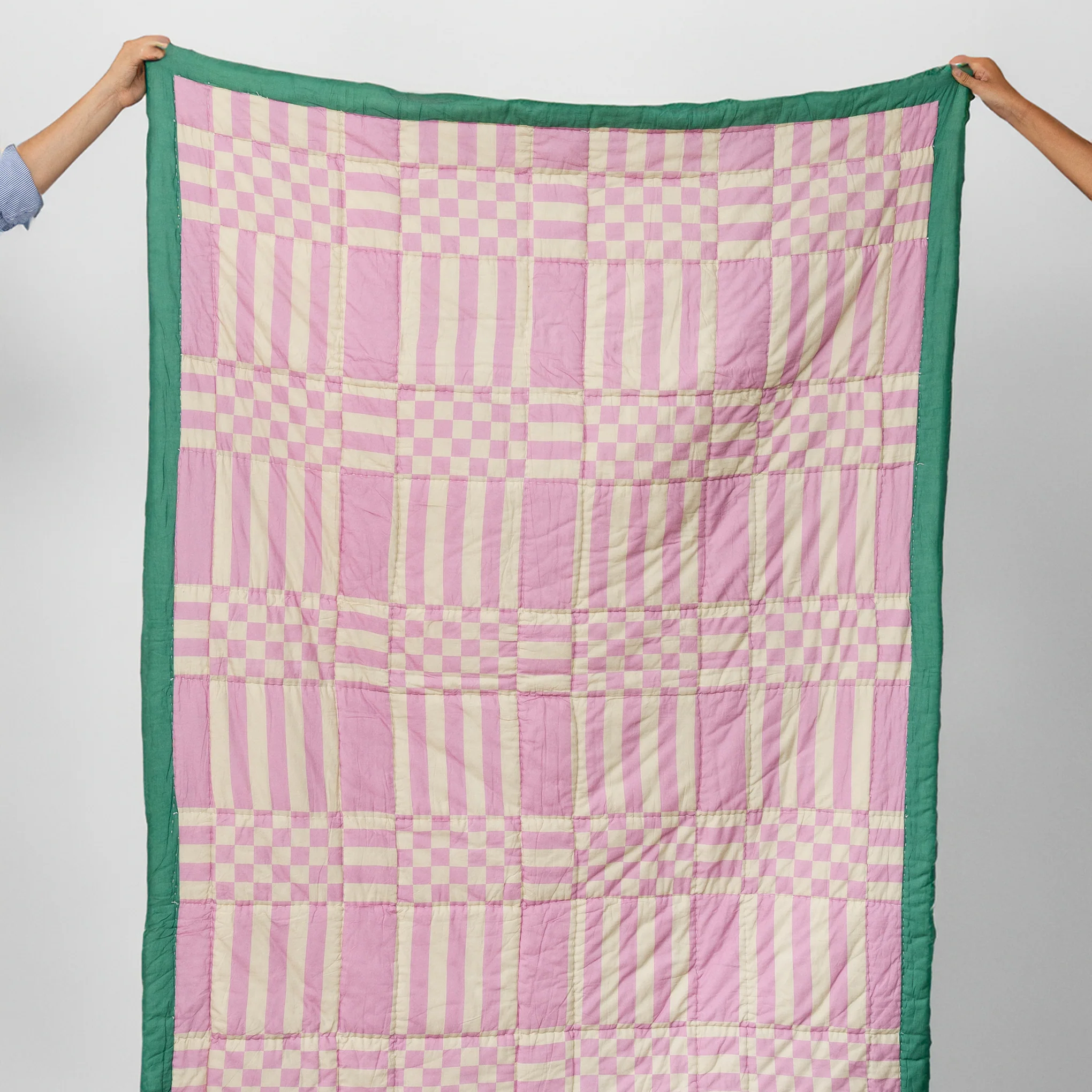 Reversible Cotton Quilt Throw - Domingo - Image 4