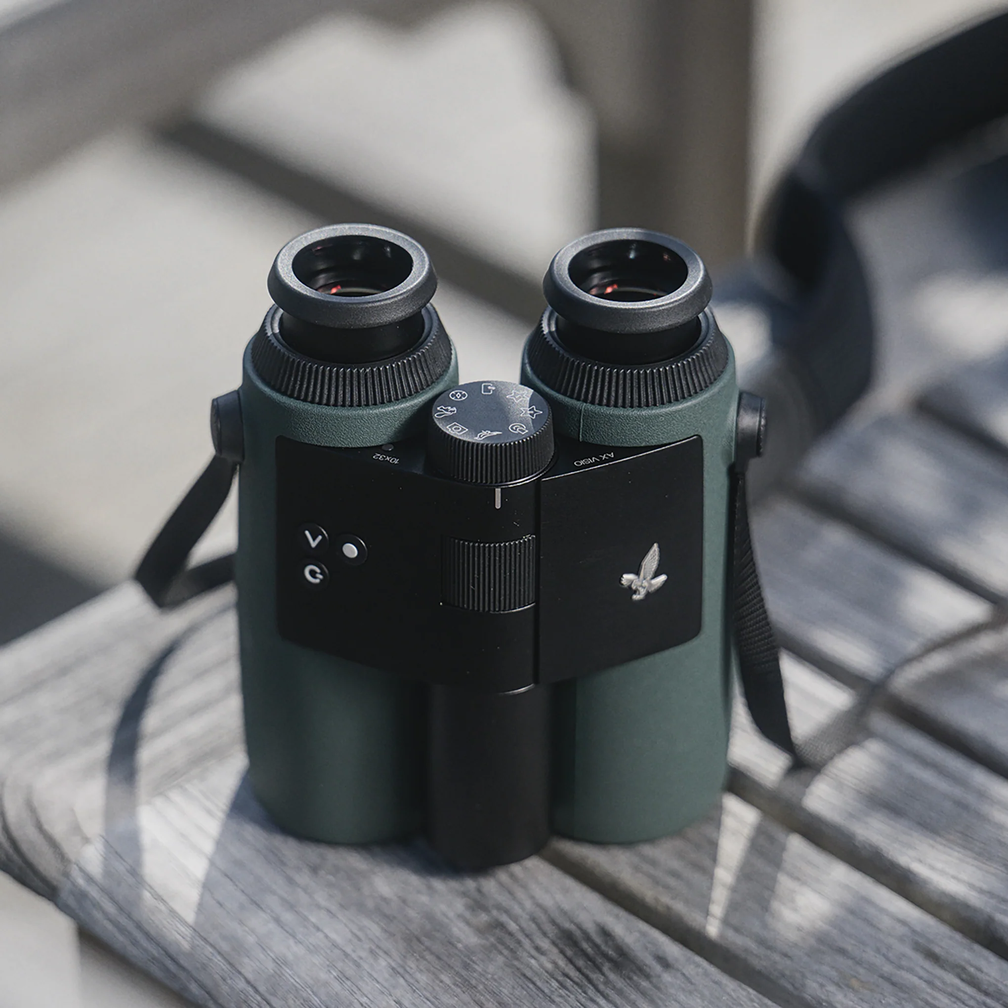 Swarovski Optix AX Visio Smart Binoculars - Image 2