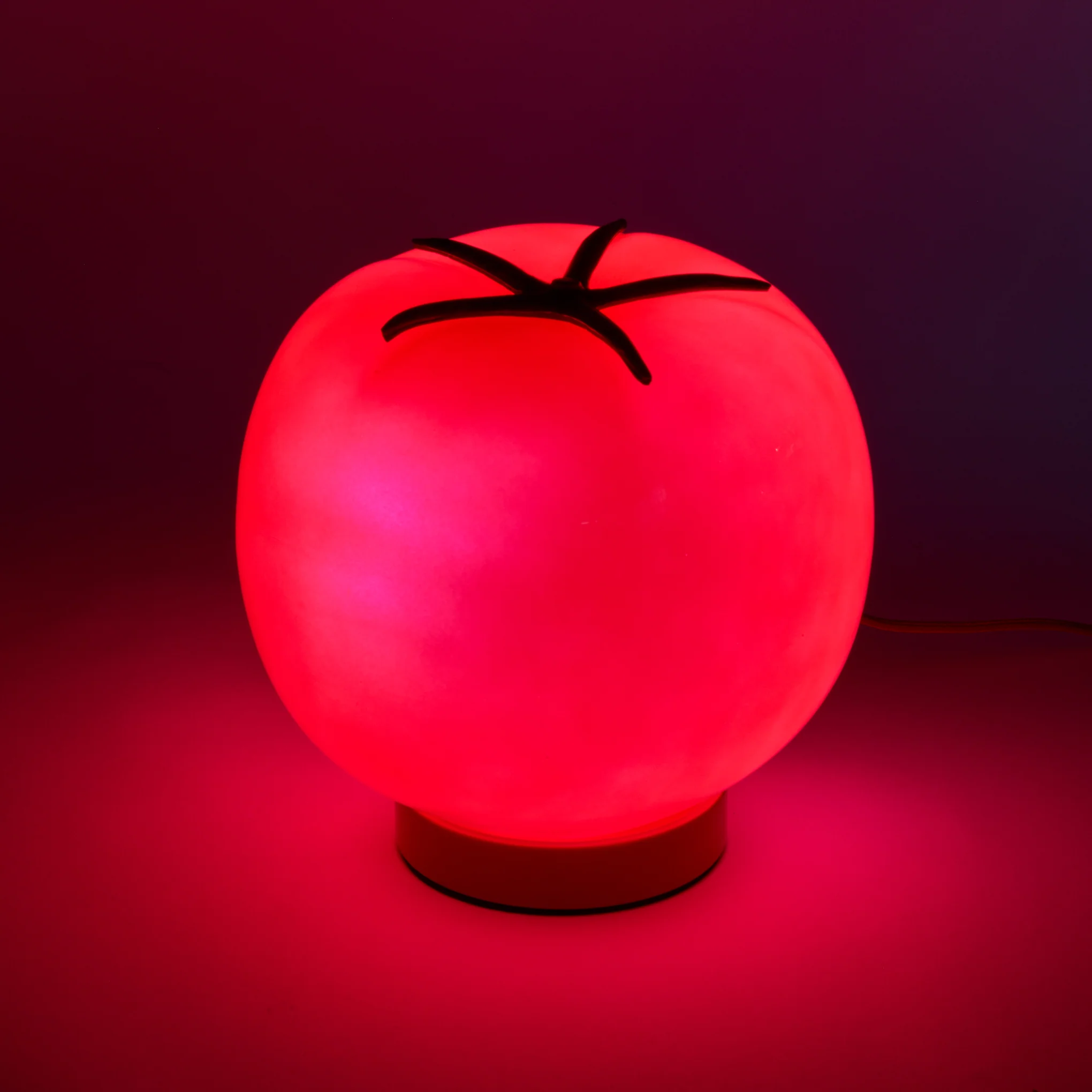 Tomato Glass Table Lamp - Image 3